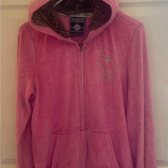 VS PINK HTF VIBTAGE RARE BLING “INVITE ONLY” FAUX FUR HOODIE sz. L - Picture 3 of 8